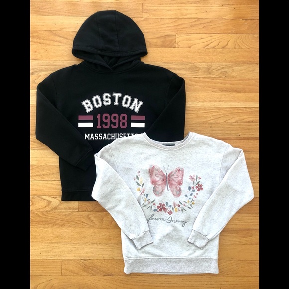 Primark 2 prs girls black hoodie Boston motif & cream sweatshirt butterfly motif - Picture 2 of 8